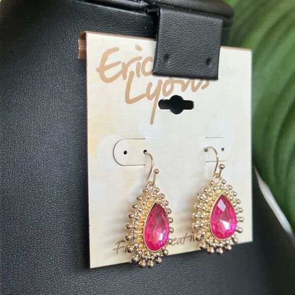 Erica Lyons Fashion Earrings - Picture 5 of 7